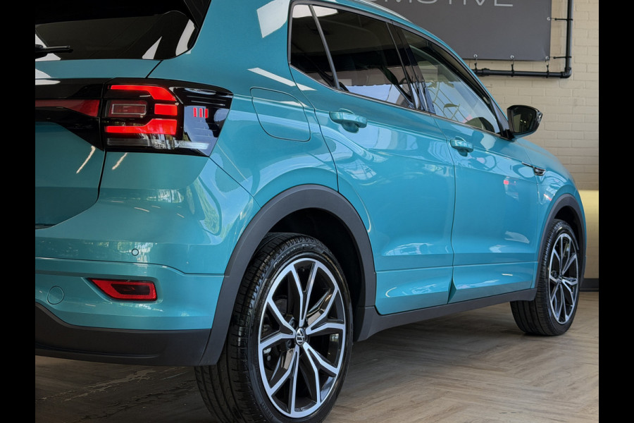Volkswagen T-Cross 1.5 TSI 150pk Style Business R | Navi | 18" | ACC | Camera | Led | Dodehoek | Stoelverwarming | Prachtige T-Cross!
