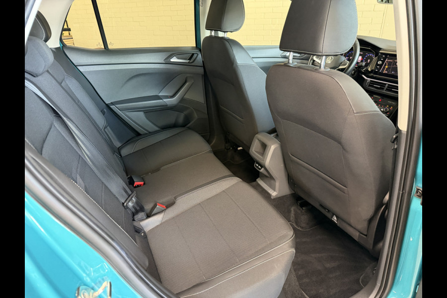 Volkswagen T-Cross 1.5 TSI 150pk Style Business R | Navi | 18" | ACC | Camera | Led | Dodehoek | Stoelverwarming | Prachtige T-Cross!