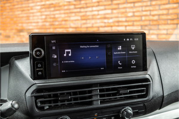 Opel Vivaro 2.0 BlueHdi L3 DC | Dubbel cabine | 6-Zitter | Automaat | Navigatie | Camera | Trekhaak | PDC | Nieuwe APK | Treeplanken | Spoilerkit