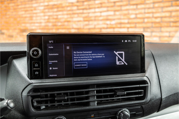 Opel Vivaro 2.0 BlueHdi L3 DC | Dubbel cabine | 6-Zitter | Automaat | Navigatie | Camera | Trekhaak | PDC | Nieuwe APK | Treeplanken | Spoilerkit