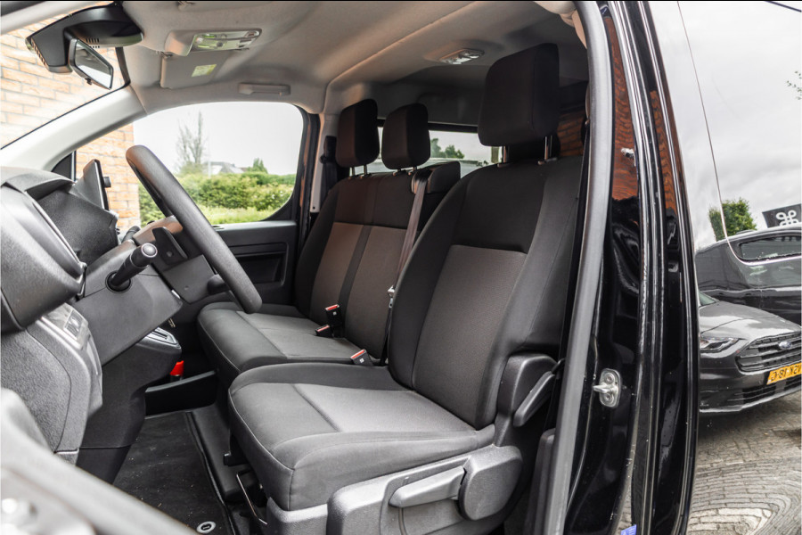 Opel Vivaro 2.0 BlueHdi L3 DC | Dubbel cabine | 6-Zitter | Automaat | Navigatie | Camera | Trekhaak | PDC | Nieuwe APK | Treeplanken | Spoilerkit