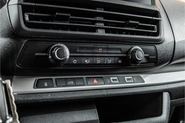 Opel Vivaro 2.0 BlueHdi L3 DC | Dubbel cabine | 6-Zitter | Automaat | Navigatie | Camera | Trekhaak | PDC | Nieuwe APK | Treeplanken | Spoilerkit