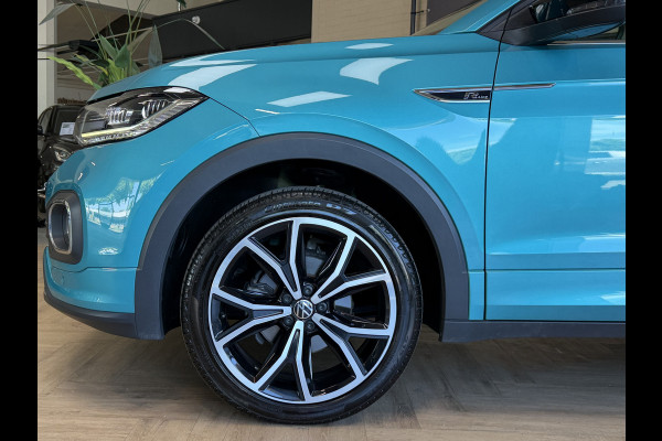 Volkswagen T-Cross 1.5 TSI 150pk Style Business R | Navi | 18" | ACC | Camera | Led | Dodehoek | Stoelverwarming | Prachtige T-Cross!