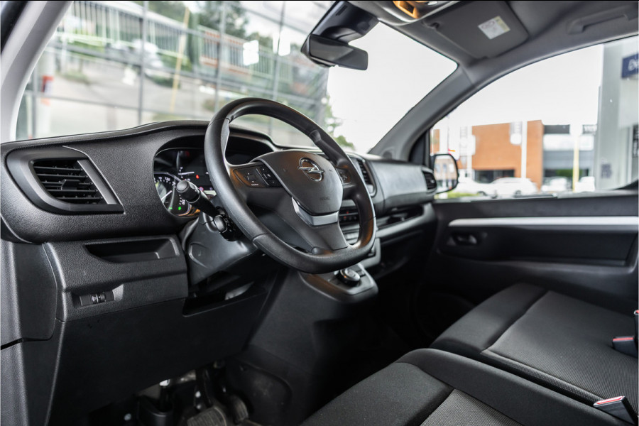 Opel Vivaro 2.0 BlueHDi L3 DC | Dubbel cabine | Automaat | 6-Zitter | Navigatie | Camera | CarPlay | Dodehoek detector | Imperiaal | Trekhaak | F1 Flippers | Airco | BPM Vrij | Dealer onderhouden | Nieuwe APK
