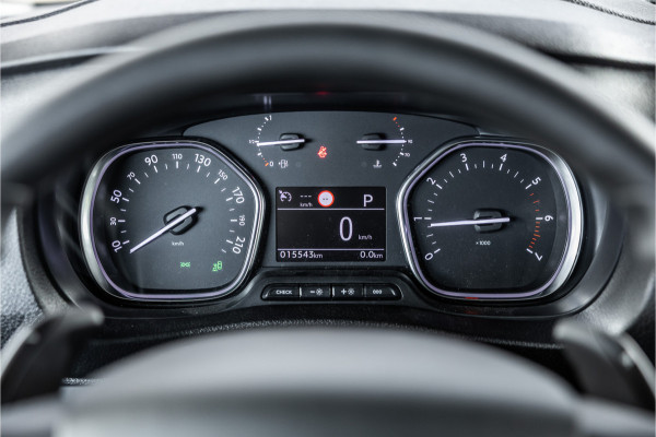 Opel Vivaro 2.0 BlueHDi L3 DC | Dubbel cabine | Automaat | 6-Zitter | Navigatie | Camera | CarPlay | Dodehoek detector | Imperiaal | Trekhaak | F1 Flippers | Airco | BPM Vrij | Dealer onderhouden | Nieuwe APK