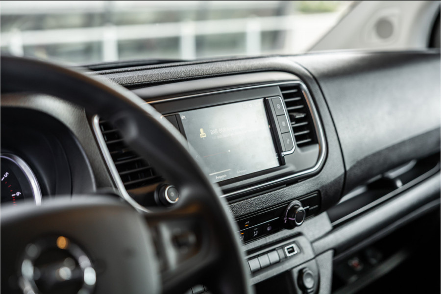 Opel Vivaro 2.0 BlueHDi L3 DC | Dubbel cabine | Automaat | 6-Zitter | Navigatie | Camera | CarPlay | Dodehoek detector | Imperiaal | Trekhaak | F1 Flippers | Airco | BPM Vrij | Dealer onderhouden | Nieuwe APK