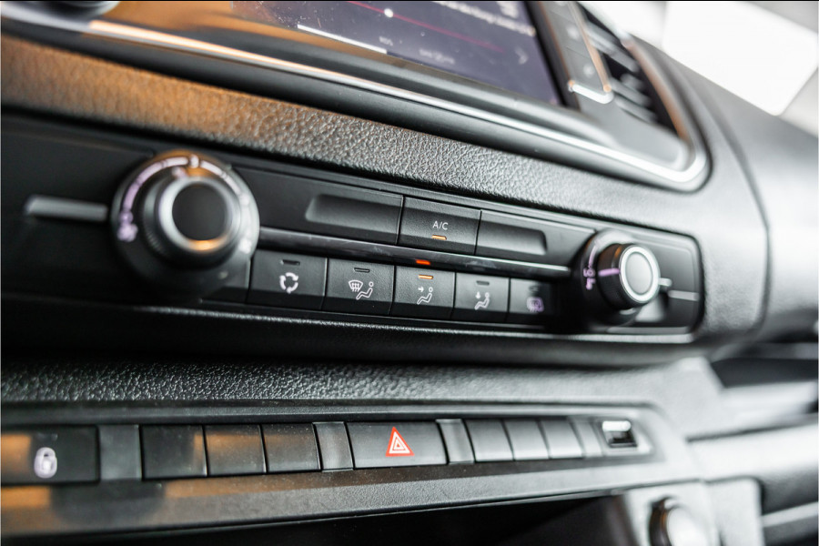 Opel Vivaro 2.0 BlueHDi L3 DC | Dubbel cabine | Automaat | 6-Zitter | Navigatie | Camera | CarPlay | Dodehoek detector | Imperiaal | Trekhaak | F1 Flippers | Airco | BPM Vrij | Dealer onderhouden | Nieuwe APK