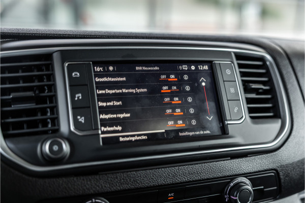 Opel Vivaro 2.0 BlueHDi L3 DC | Dubbel cabine | Automaat | 6-Zitter | Navigatie | Camera | CarPlay | Dodehoek detector | Imperiaal | Trekhaak | F1 Flippers | Airco | BPM Vrij | Dealer onderhouden | Nieuwe APK