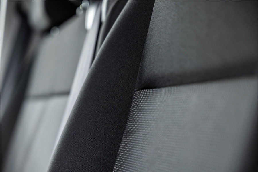 Opel Vivaro 2.0 BlueHDi L3 DC | Dubbel cabine | Automaat | 6-Zitter | Navigatie | Camera | CarPlay | Dodehoek detector | Imperiaal | Trekhaak | F1 Flippers | Airco | BPM Vrij | Dealer onderhouden | Nieuwe APK