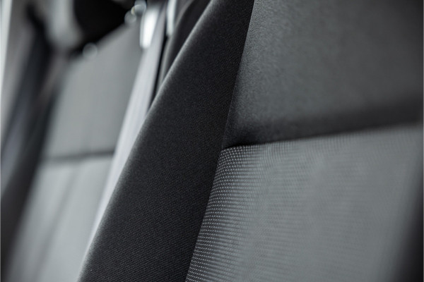 Opel Vivaro 2.0 BlueHDi L3 DC | Dubbel cabine | Automaat | 6-Zitter | Navigatie | Camera | CarPlay | Dodehoek detector | Imperiaal | Trekhaak | F1 Flippers | Airco | BPM Vrij | Dealer onderhouden | Nieuwe APK