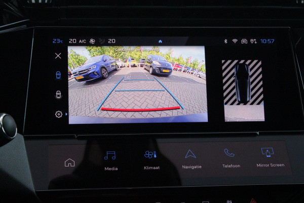 Peugeot 308 SW 1.6 Plug-in Hybrid 225 GT | PANORAMA SCHUIF/KANTEL DAK | 18" LICHTMETALEN VELGEN | ACHTERUITRIJ CAMERA | PARKEERSENSOREN VOOR + ACHTER | LED MATRIX KOPLAMPEN | NAVIGATIE | ELEKTRISCH BEDIENBARE BESTUURDERSSTOEL MET MASSAGE FUNCTIE | STOEL VERWAMING | DRAADLOZE APPLE CARPLAY/ANDROID AUTO | DODEHOEK DETECTIE | KEYLESS ENTRY/START | ADAPTIVE CRUISE CONTROL | NAVIGATIE |