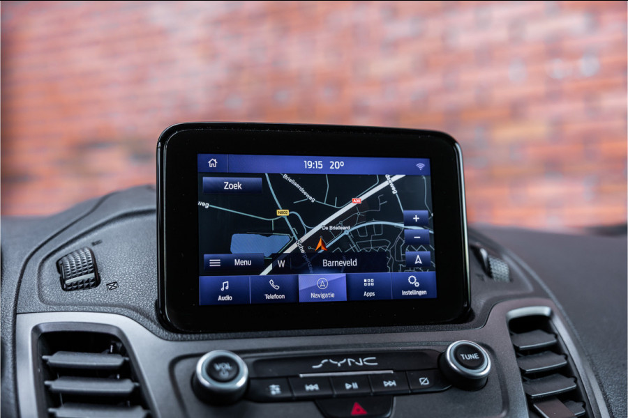 Ford Transit Connect 1.0 Ecoboost L2 | 3-Zitter | Sortimo inrichting | Navigatie | Camera | CarPlay | Stoelverwarming | Airco | MF Stuur | Dealer onderhouden | Nieuwe APK