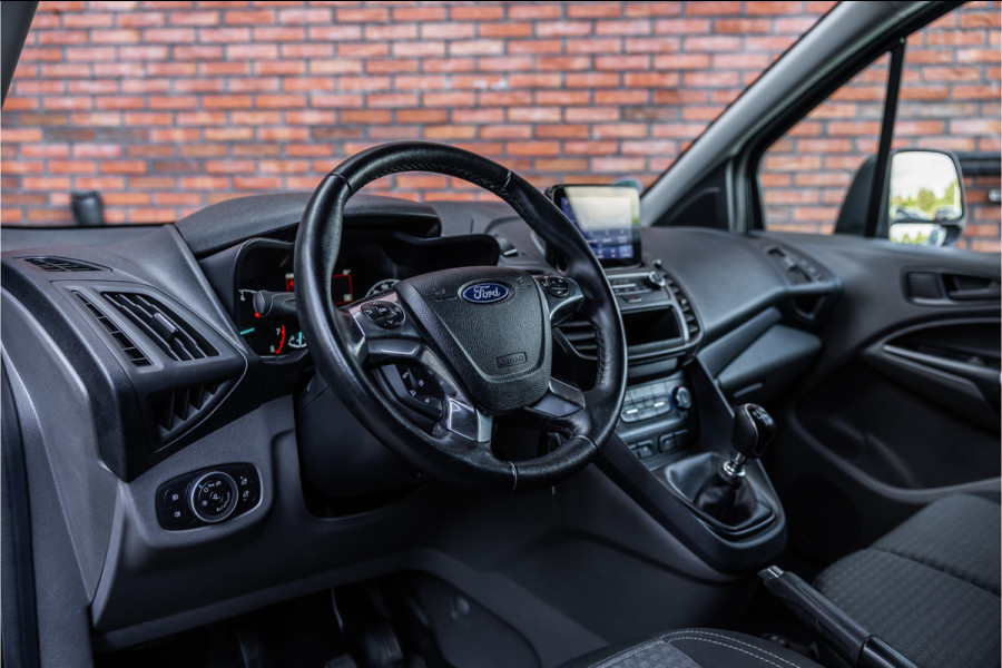 Ford Transit Connect 1.0 Ecoboost L2 | 3-Zitter | Sortimo inrichting | Navigatie | Camera | CarPlay | Stoelverwarming | Airco | MF Stuur | Dealer onderhouden | Nieuwe APK