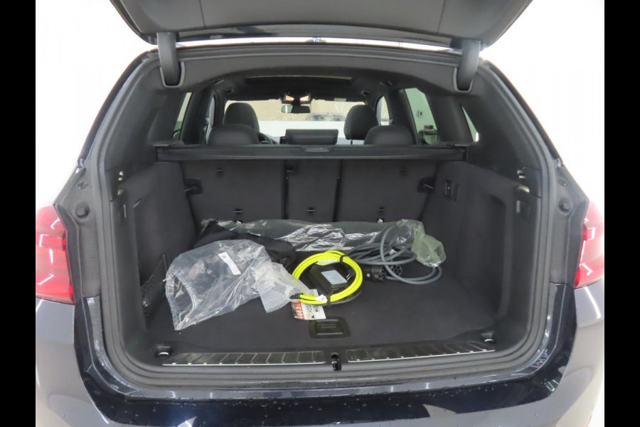 BMW iX3 High Executive 80 kWh 36.400 KM |Origineel NL met NAP | SOH 97,4% | Volledig Lederen Interieur | Panorama Dak | Trekhaak | WORDT VERWACHT