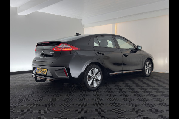 Hyundai IONIQ Comfort EV {SoH-98} Aut. *HEATPUMP | FULL-LED | DIGI-COCKPIT | SHIFTPADDLES | LANE-ASSIST | CCS-FASTLOADER | CRUISE | CAMERA | KEYLESS | DAB+ | NAVI-FULLMAP | ECC | PDC | TOWBAR | 16"ALU*