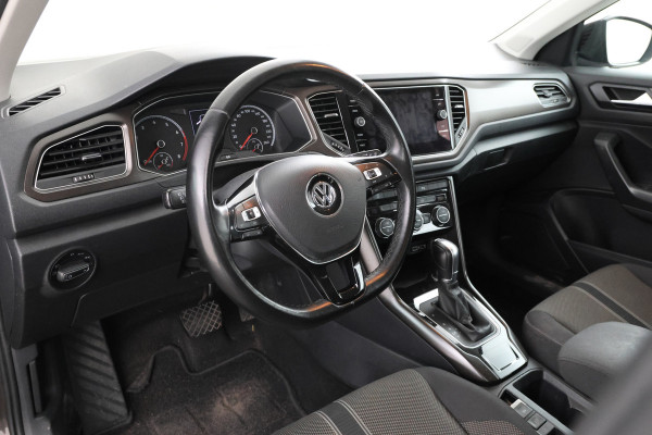 Volkswagen T-Roc 1.5 TSI Style Automaat, Apple carplay, Trekhaak