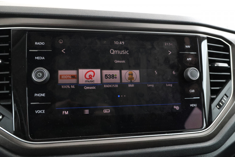 Volkswagen T-Roc 1.5 TSI Style Automaat, Apple carplay, Trekhaak