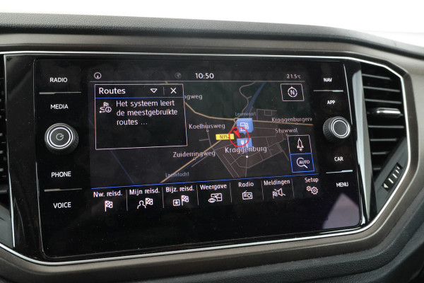 Volkswagen T-Roc 1.5 TSI Style Automaat, Apple carplay, Trekhaak
