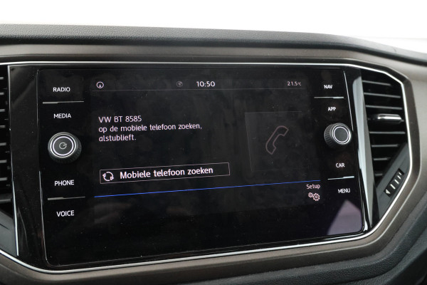Volkswagen T-Roc 1.5 TSI Style Automaat, Apple carplay, Trekhaak