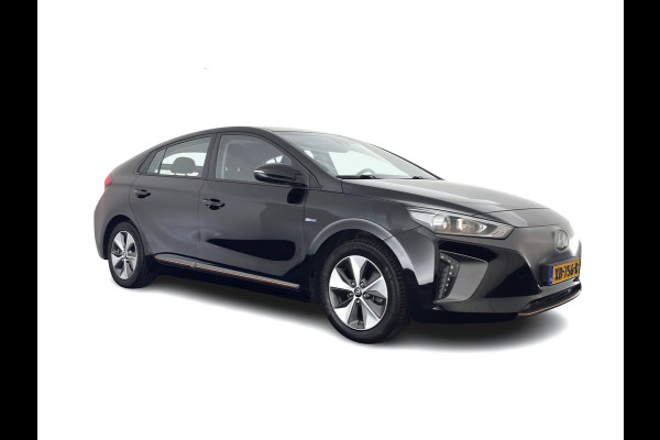 Hyundai IONIQ Comfort EV {SoH-98} Aut. *HEATPUMP | FULL-LED | DIGI-COCKPIT | SHIFTPADDLES | LANE-ASSIST | CCS-FASTLOADER | CRUISE | CAMERA | KEYLESS | DAB+ | NAVI-FULLMAP | ECC | PDC | TOWBAR | 16"ALU*