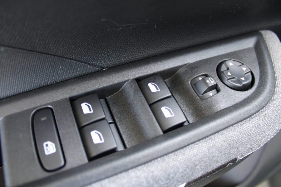 Opel Frontera 1.2 Turbo Hybrid GS 7p. | Winterpack | Cruise control | Achteruitrijcamera