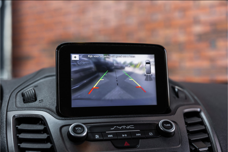 Ford Transit Connect 1.0 Ecoboost L2 | BPM Vrij | 3-Zitter | Navigatie | CarPlay | Camera | Stoelverwarming | Airco | MF Stuur | Dealer onderhouden | Nieuwe APK