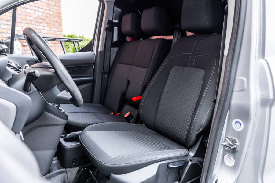 Ford Transit Connect 1.0 Ecoboost L2 | BPM Vrij | 3-Zitter | Navigatie | CarPlay | Camera | Stoelverwarming | Airco | MF Stuur | Dealer onderhouden | Nieuwe APK