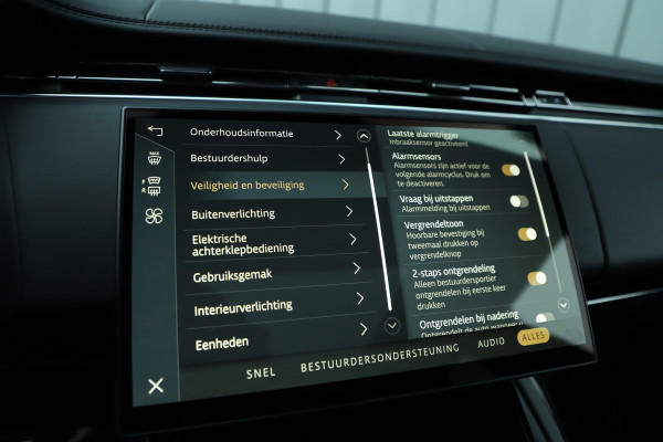 Land Rover Range Rover Sport 3.0 P550e Autobiography | 550PK | Luchtvering | Achterasbesturing | Head-up | Keyless-go | Sfeerverlichting | Meridian 3D | NL-A