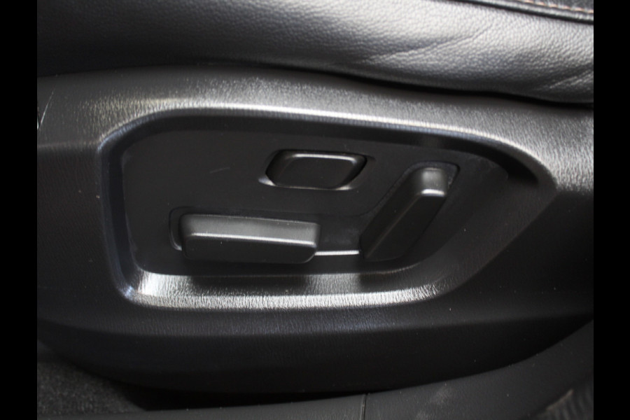 Mazda CX-5 2.0 SkyActiv-G 165 Skylease Luxury CLIMATE | LEDER | NAVI | DAB | CRUISE | LMV19 | AFNBTRHAAK | STOEL/STUURVERW | CAMERA | HEAD-