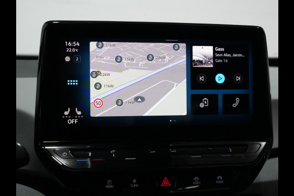 Volkswagen ID.3 First Plus 58 kWh 204pk | Camera | Acc | App-Connect | Stoelverwarming