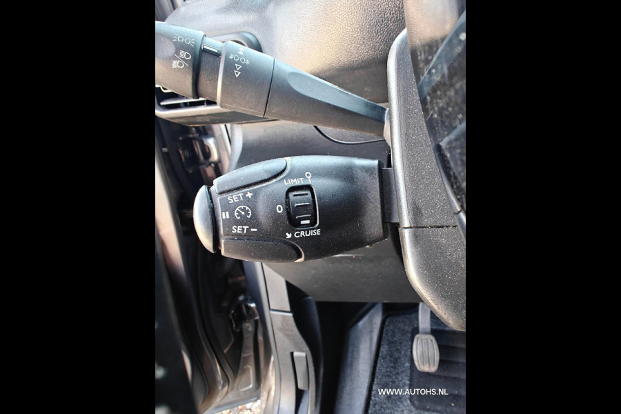 Peugeot Partner 1.5 BlueHDI Premium , Leuke bus , euro 6 , Apk Juni 2027 , camera navi cruise.