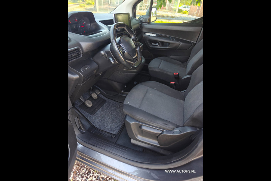 Peugeot Partner 1.5 BlueHDI Premium , Leuke bus , euro 6 , Apk Juni 2027 , camera navi cruise.