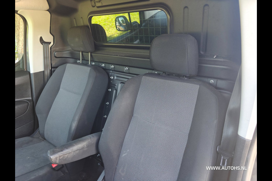 Peugeot Partner 1.5 BlueHDI Premium , Leuke bus , euro 6 , Apk Juni 2027 , camera navi cruise.