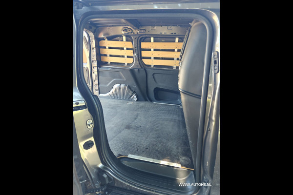 Peugeot Partner 1.5 BlueHDI Premium , Leuke bus , euro 6 , Apk Juni 2027 , camera navi cruise.