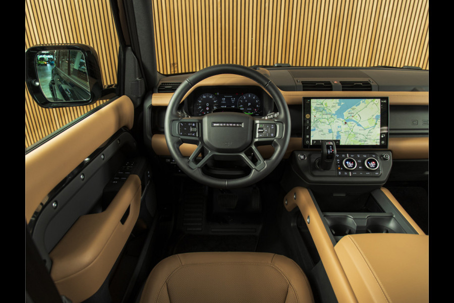 Land Rover Defender 110 2.0 P300e 110 X-Dynamic HSE MY26 | PANO | HUD | 22" | MERIDIAN 700W