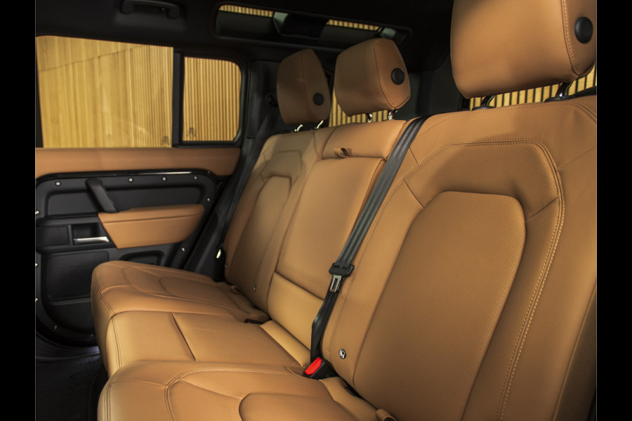 Land Rover Defender 110 2.0 P300e 110 X-Dynamic HSE MY26 | PANO | HUD | 22" | MERIDIAN 700W