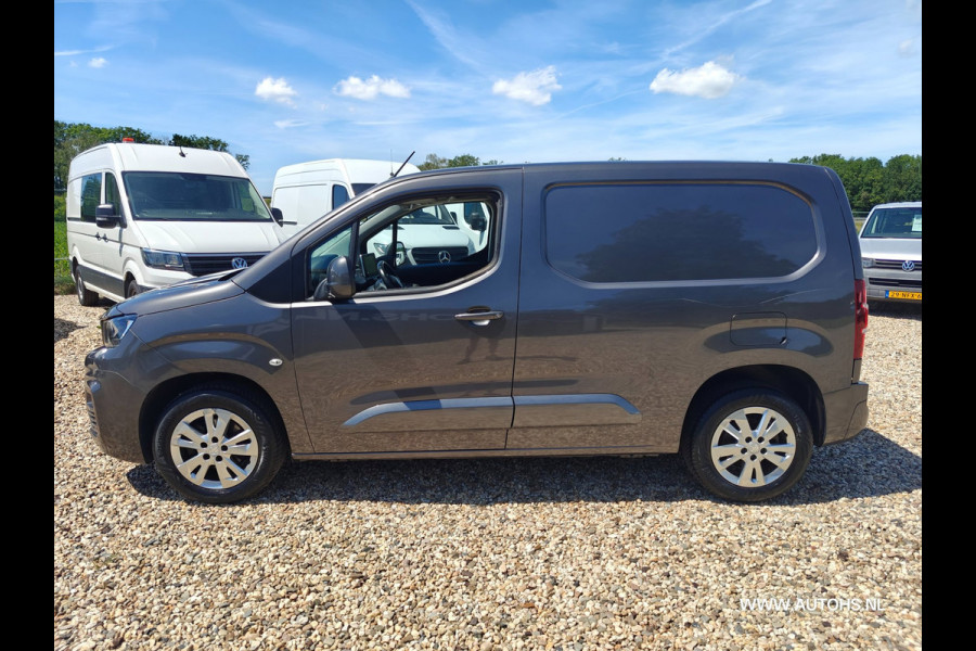 Peugeot Partner 1.5 BlueHDI Premium , Leuke bus , euro 6 , Apk Juni 2027 , camera navi cruise.