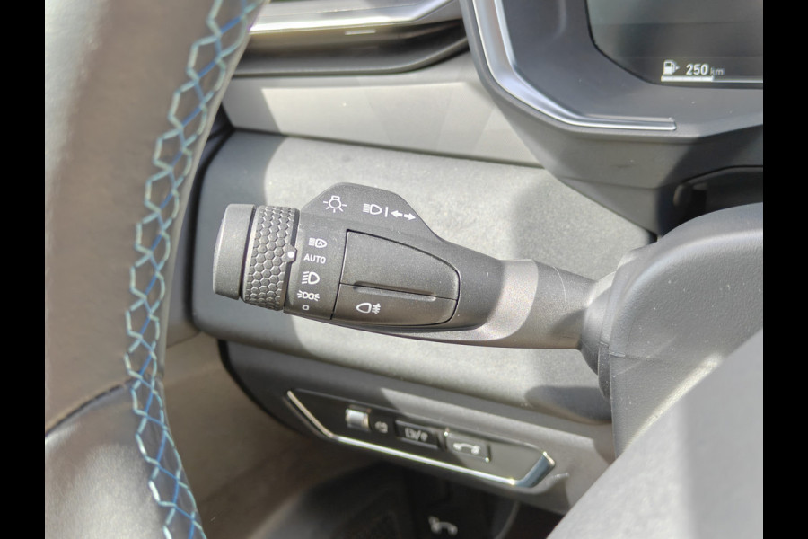 Lynk & Co 01 1.5 PHEV / Trekhaak / Adapt. Cruise / Pano / Camera Achter /