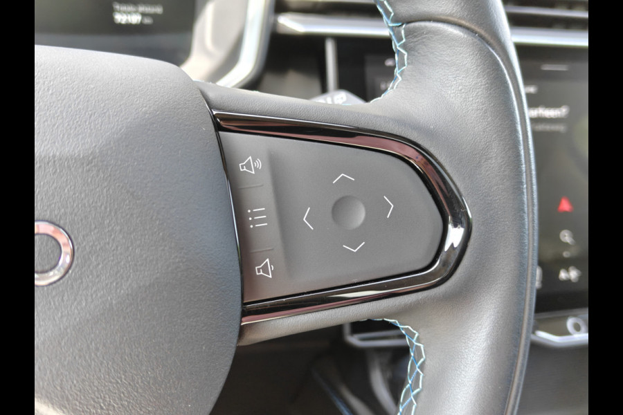 Lynk & Co 01 1.5 PHEV / Trekhaak / Adapt. Cruise / Pano / Camera Achter /