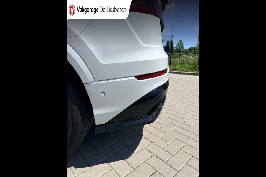 Audi Q8 60 TFSI e quattro Pro Line S Competition 489pk | Panoramadak | luchtvering | head-up | 360 camera | 22 inch