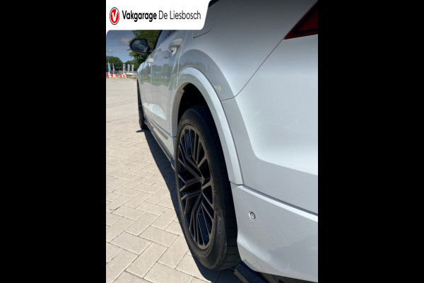 Audi Q8 60 TFSI e quattro Pro Line S Competition 489pk | Panoramadak | luchtvering | head-up | 360 camera | 22 inch