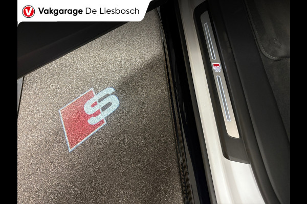 Audi Q8 60 TFSI e quattro Pro Line S Competition 489pk | Panoramadak | luchtvering | head-up | 360 camera | 22 inch