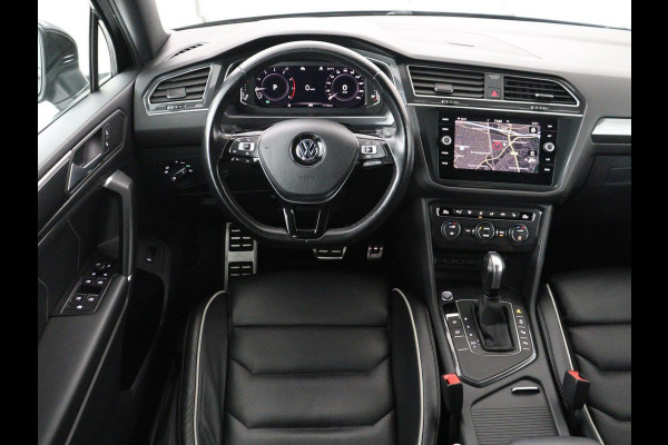 Volkswagen Tiguan Allspace 1.5 TSI Highline Business R 7p. | Carplay | Panoramadak | Camera | Carplay | Navigatie | Adaptive cruise| Leer | Climate control | Elektrische laadklep |