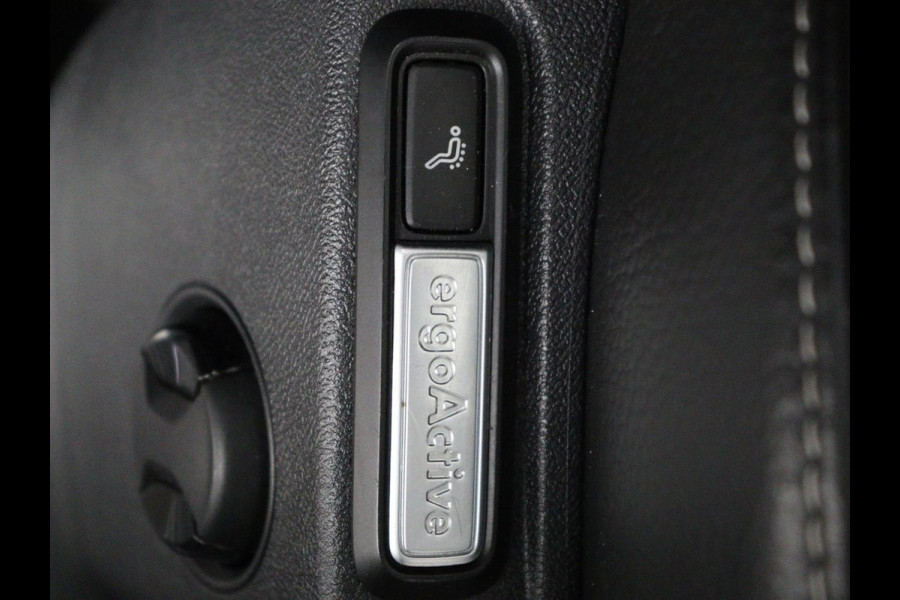Volkswagen Tiguan Allspace 1.5 TSI Highline Business R 7p. | Carplay | Panoramadak | Camera | Carplay | Navigatie | Adaptive cruise| Leer | Climate control | Elektrische laadklep |