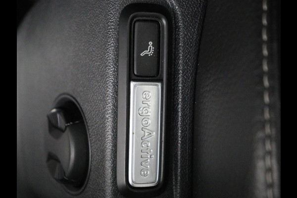 Volkswagen Tiguan Allspace 1.5 TSI Highline Business R 7p. | Carplay | Panoramadak | Camera | Carplay | Navigatie | Adaptive cruise| Leer | Climate control | Elektrische laadklep |