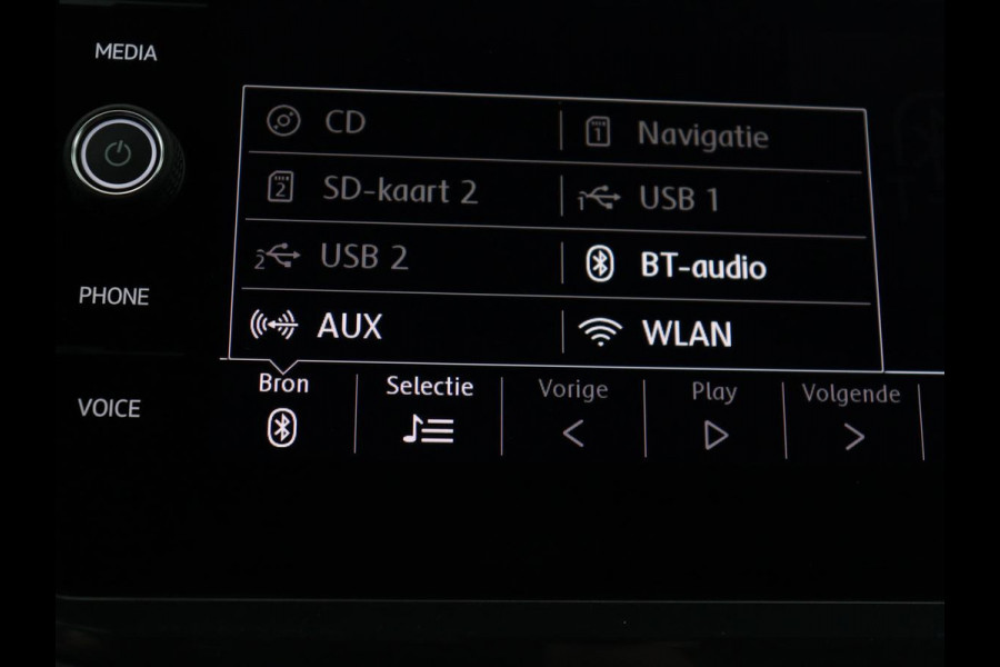 Volkswagen Tiguan Allspace 1.5 TSI Highline Business R 7p. | Carplay | Panoramadak | Camera | Carplay | Navigatie | Adaptive cruise| Leer | Climate control | Elektrische laadklep |