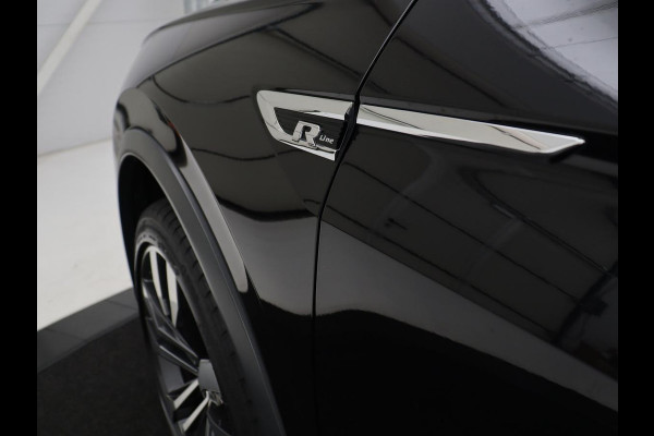 Volkswagen Tiguan Allspace 1.5 TSI Highline Business R 7p. | Carplay | Panoramadak | Camera | Carplay | Navigatie | Adaptive cruise| Leer | Climate control | Elektrische laadklep |