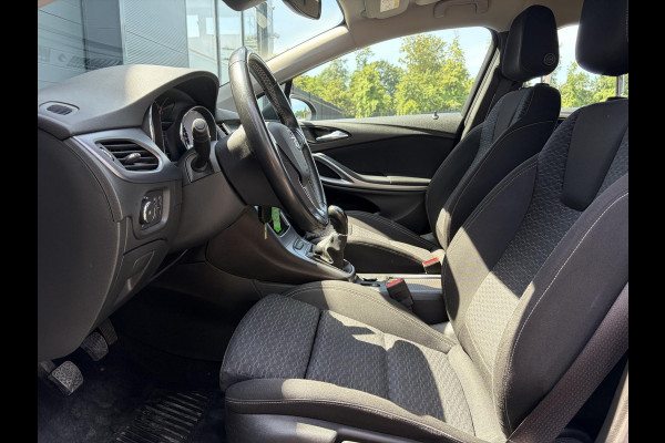Opel Astra Sports Tourer 1.0 Turbo Business+ 2e Eigenaar,Carplay,Navi,Trekhaak,Dealer Onderhouden,Lm velgen,Pdc,N.A.P,105pk,Clima,Cruise,Recent beurt gehad,Apk tot 03-2027