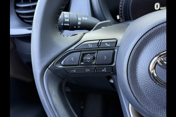 Toyota Aygo X 1.0 VVT-i S-CVT Premium | ACC | CarPlay | Keyless | Camera | 18 inch