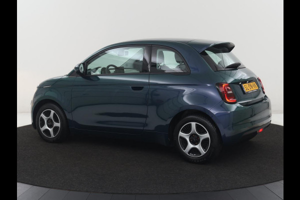 Fiat 500 Icon 24 kWh | SOH 91,9% | LED "| Climate control | Bluetooth | Cruise controle | Carplay | 3F | LM |  Navigatie